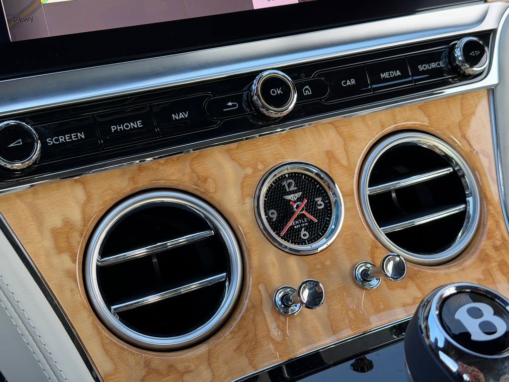 Used 2023 Bentley Continental GT Mulliner image 27