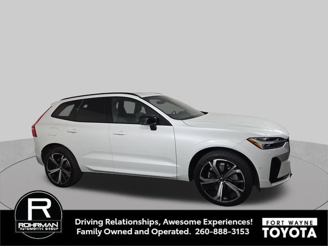 Used 2022 Volvo XC60 T8 R-Design w/ Advanced Package AWD/4WD image 6