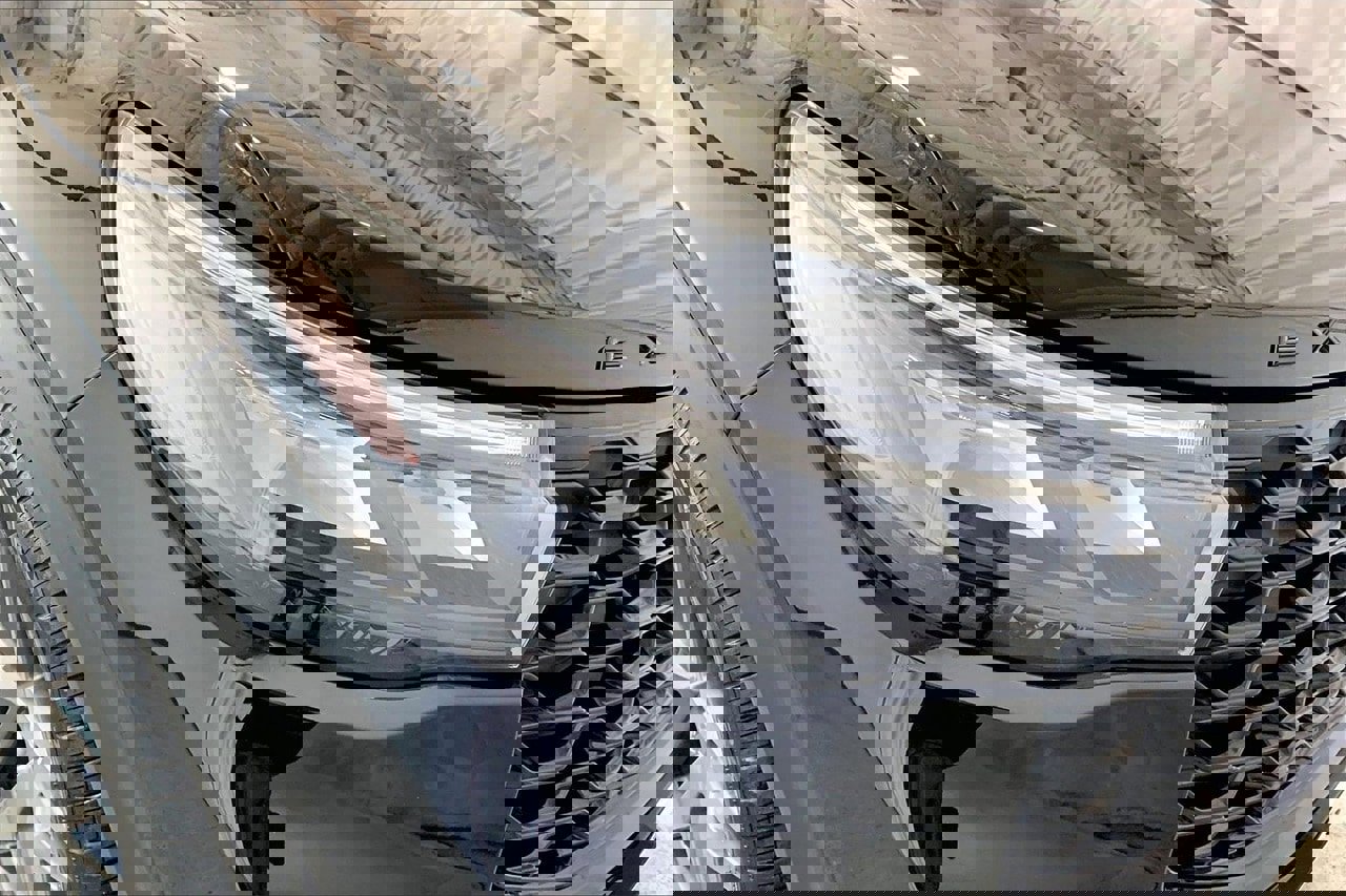 Used 2025 Ford Explorer ST w/ Sun And Sound Package image 28