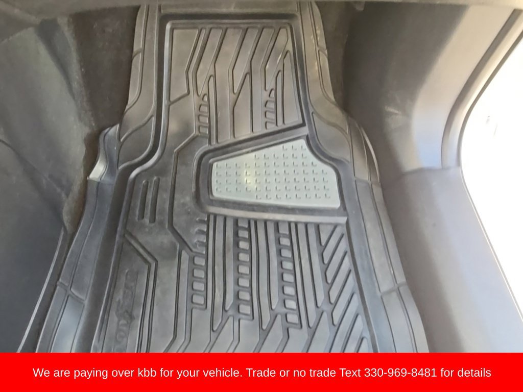 Used 2016 Nissan Rogue S FWD image 23