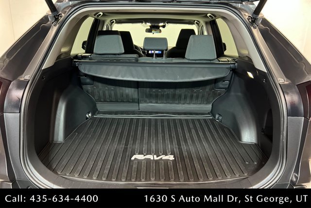 Used 2023 Toyota RAV4 XLE w/ Convenience Package FWD image 23
