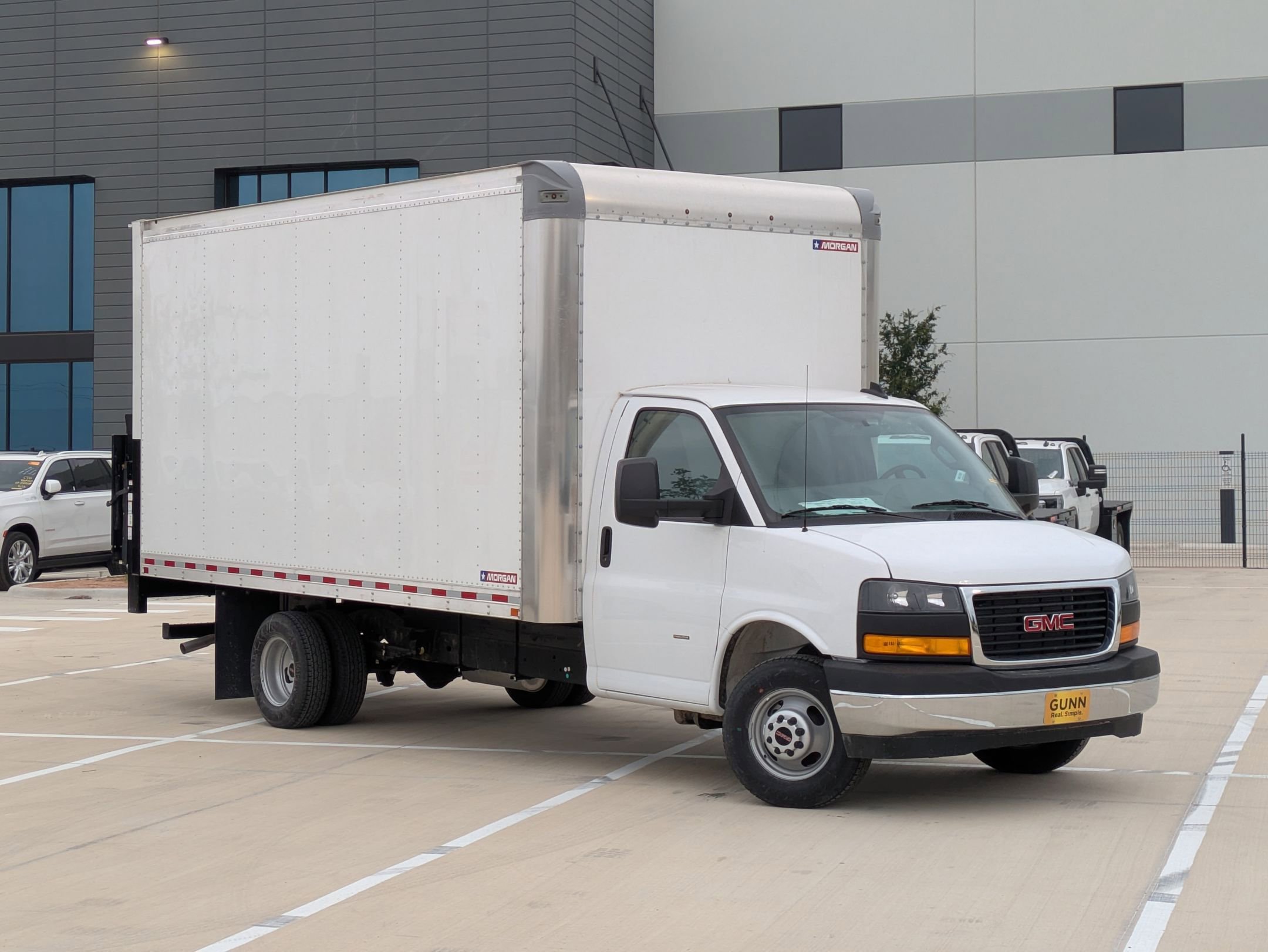 New 2024 GMC Savana 3500 w/ Power Convenience Package