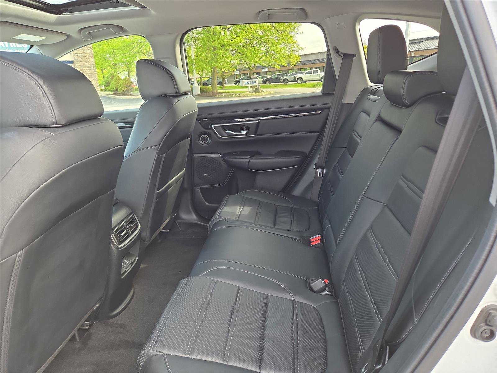 Used 2021 Honda CR-V Touring image 24