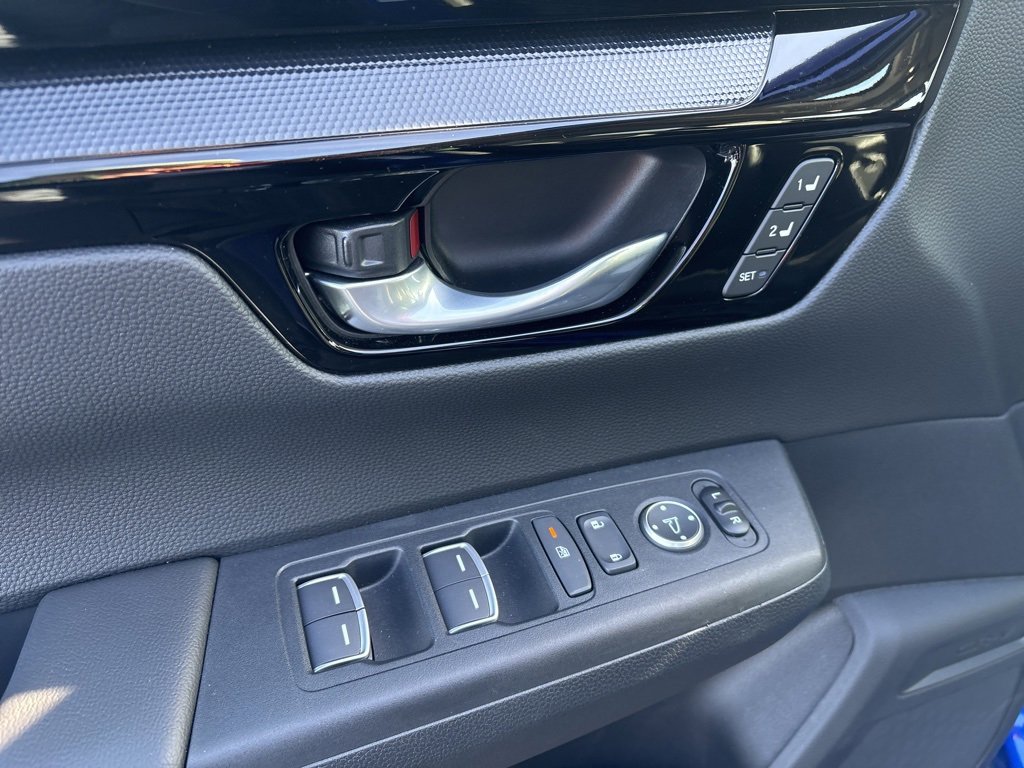 Used 2025 Honda CR-V EX-L image 20