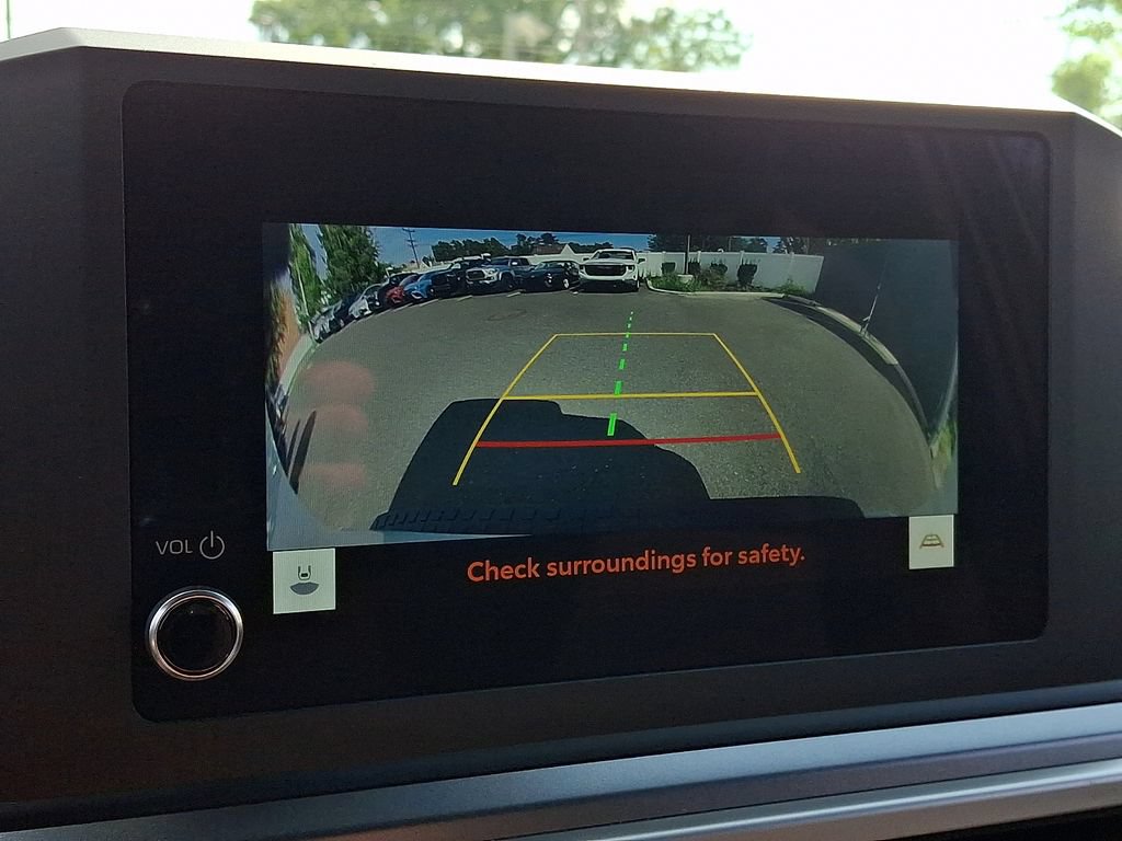 Certified 2025 Toyota 4Runner SR5 AWD/4WD image 19