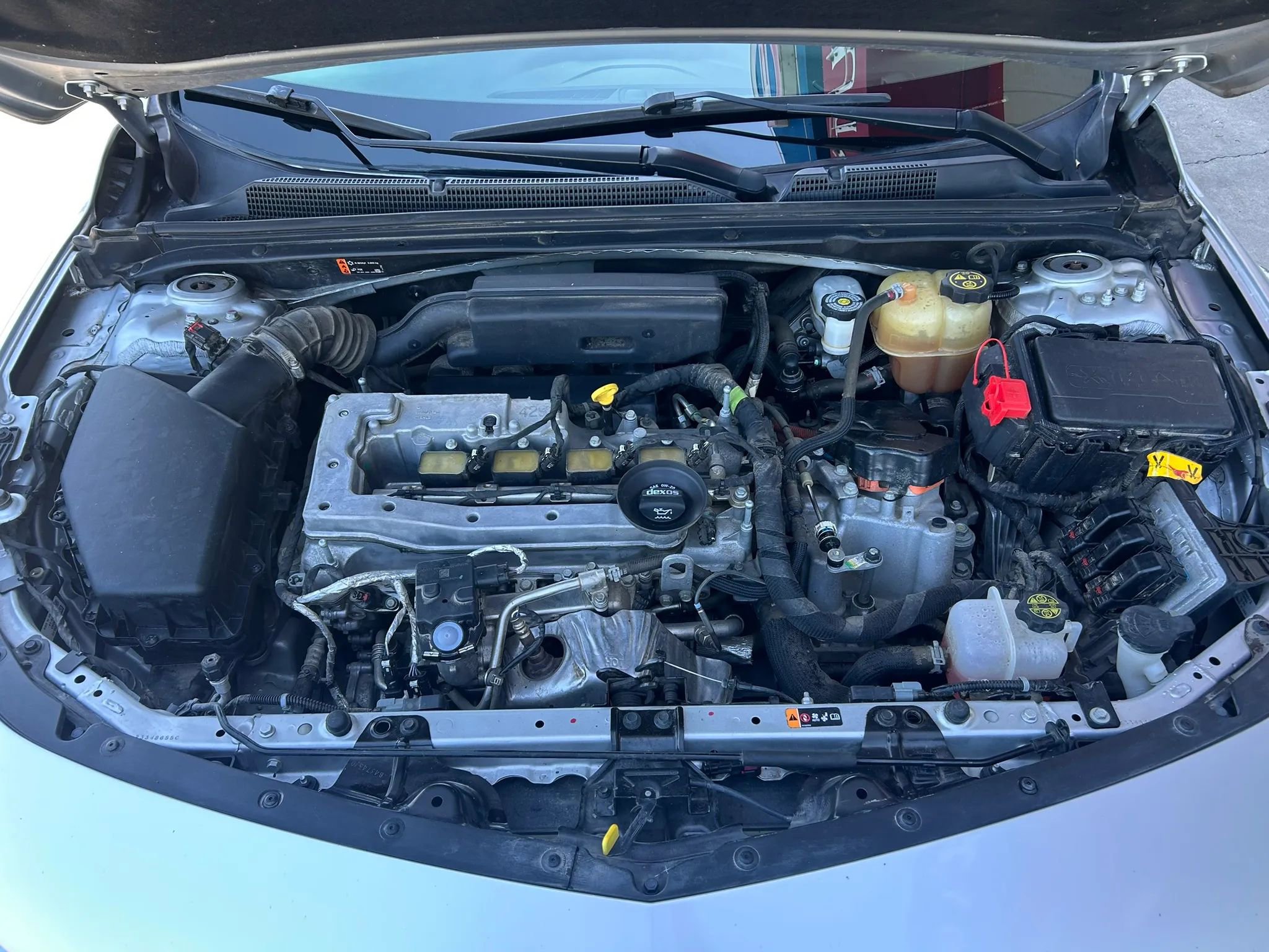 Used 2019 Chevrolet Malibu Hybrid w/ Leather Package FWD image 24