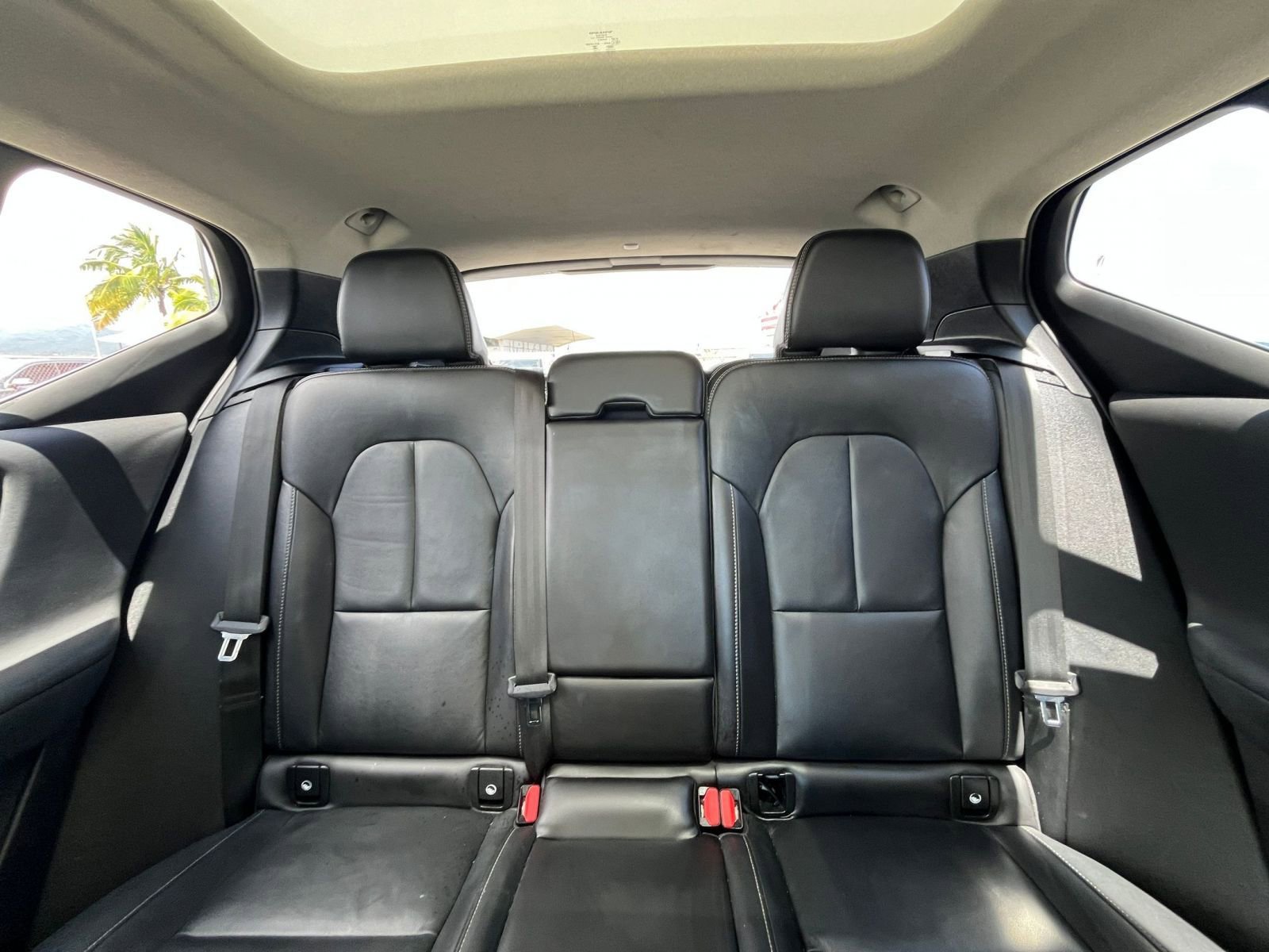 Used 2024 Volvo XC40 B5 Core AWD/4WD image 40