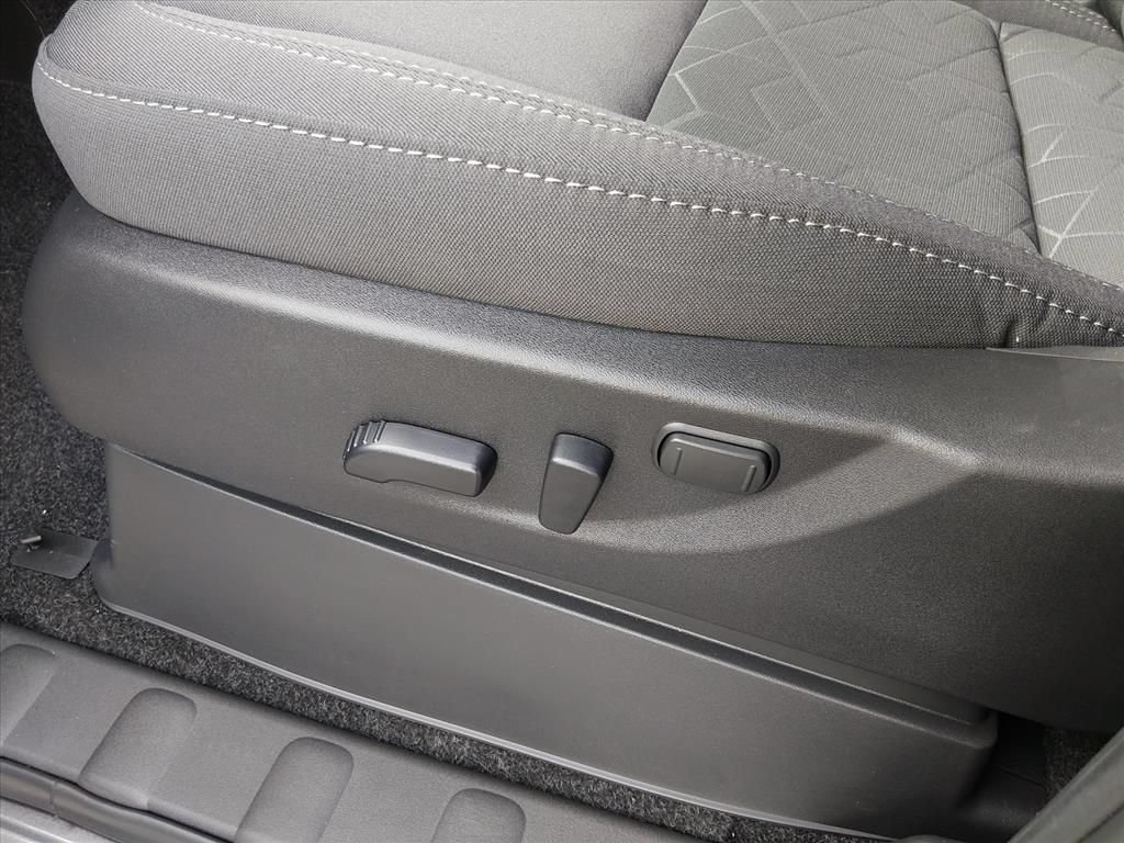 New 2026 Nissan Frontier SV w/ All-Weather Content Package RWD image 17
