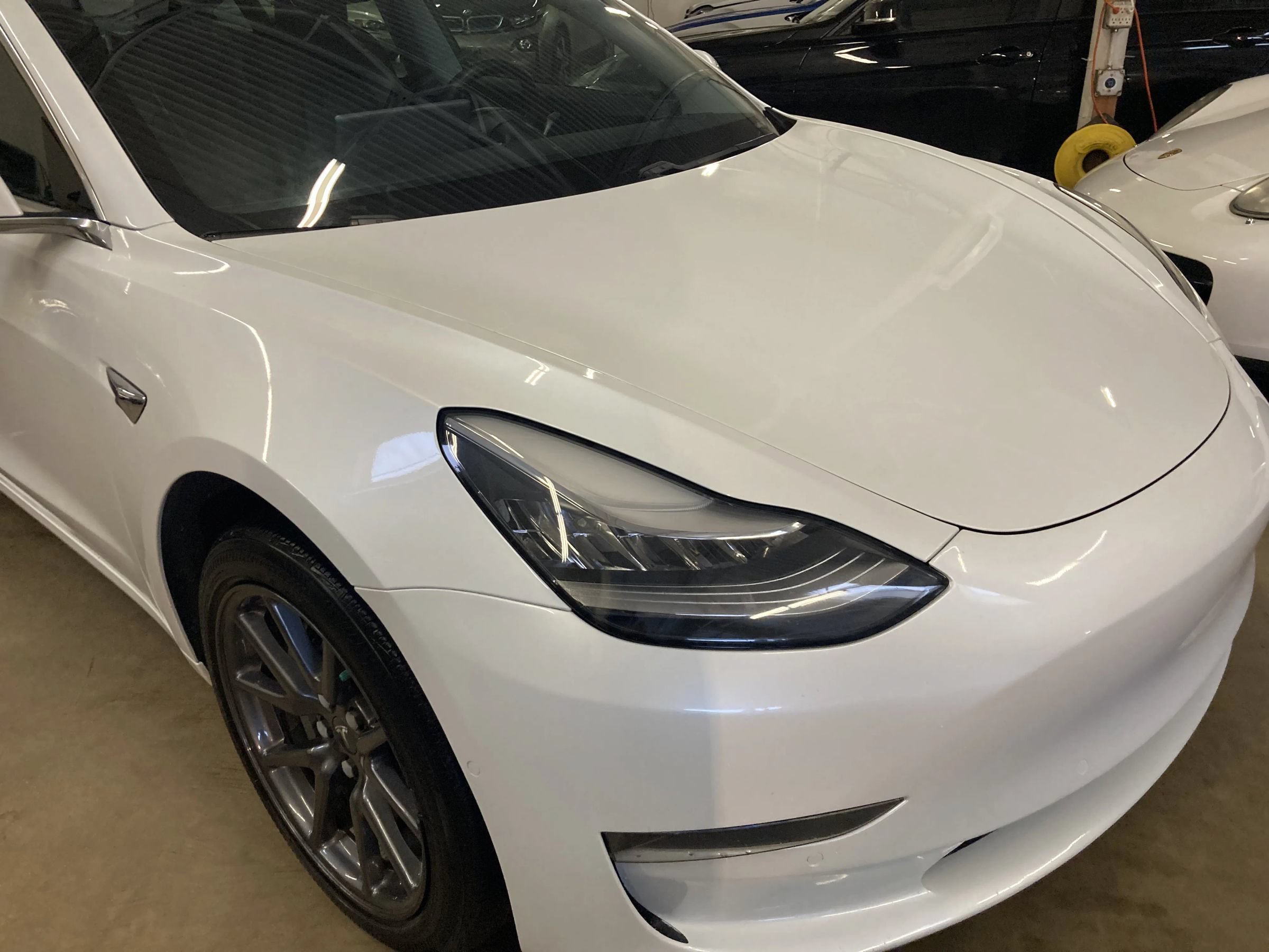 Used 2020 Tesla Model 3 Standard Range Plus RWD image 9