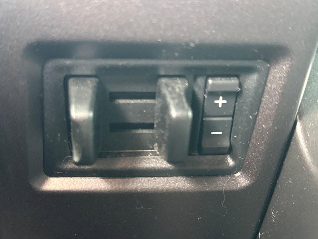 Used 2021 Ford Expedition Max Limited AWD/4WD image 22