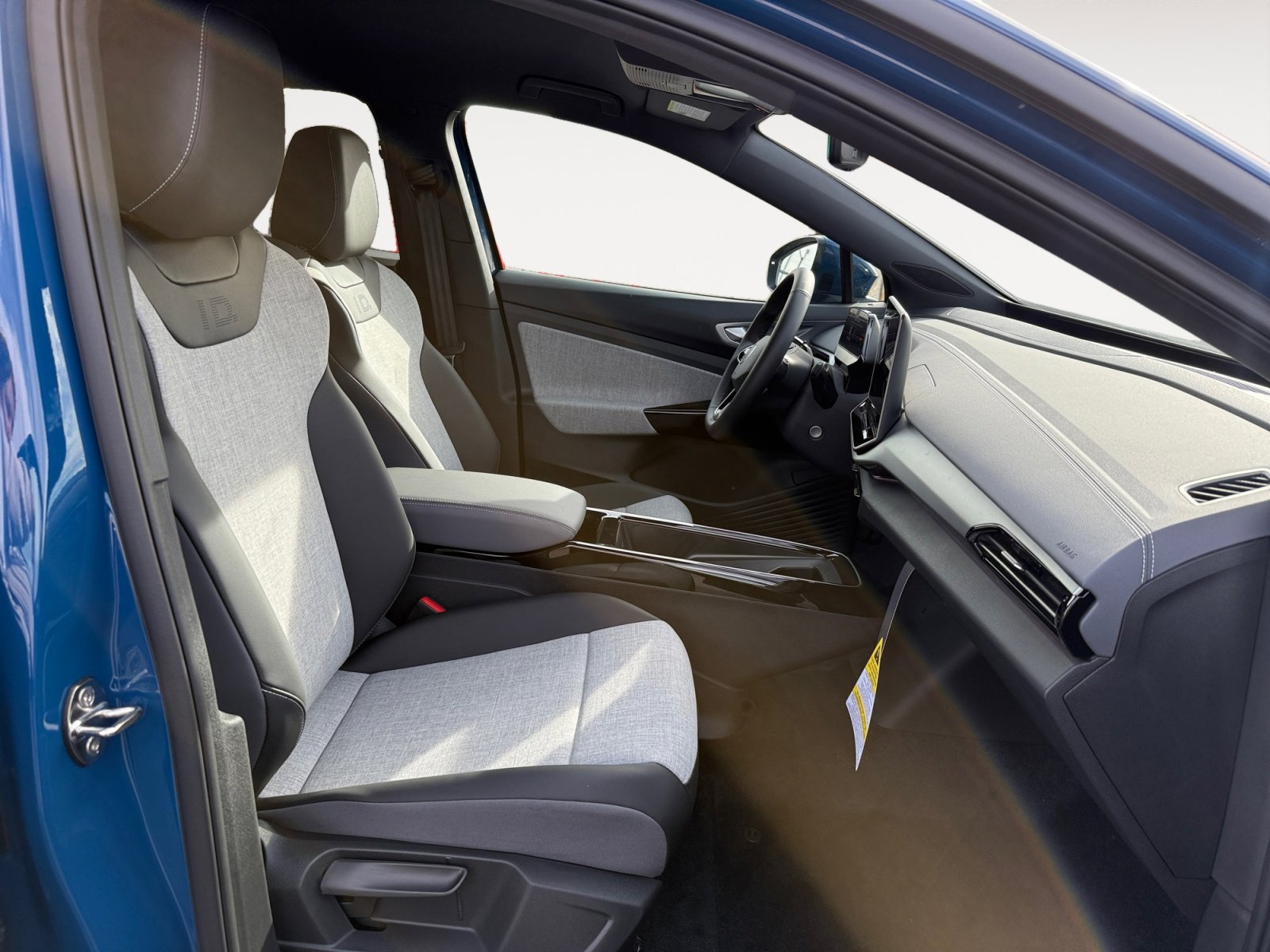 New 2026 Volkswagen ID.4 Pro RWD image 19