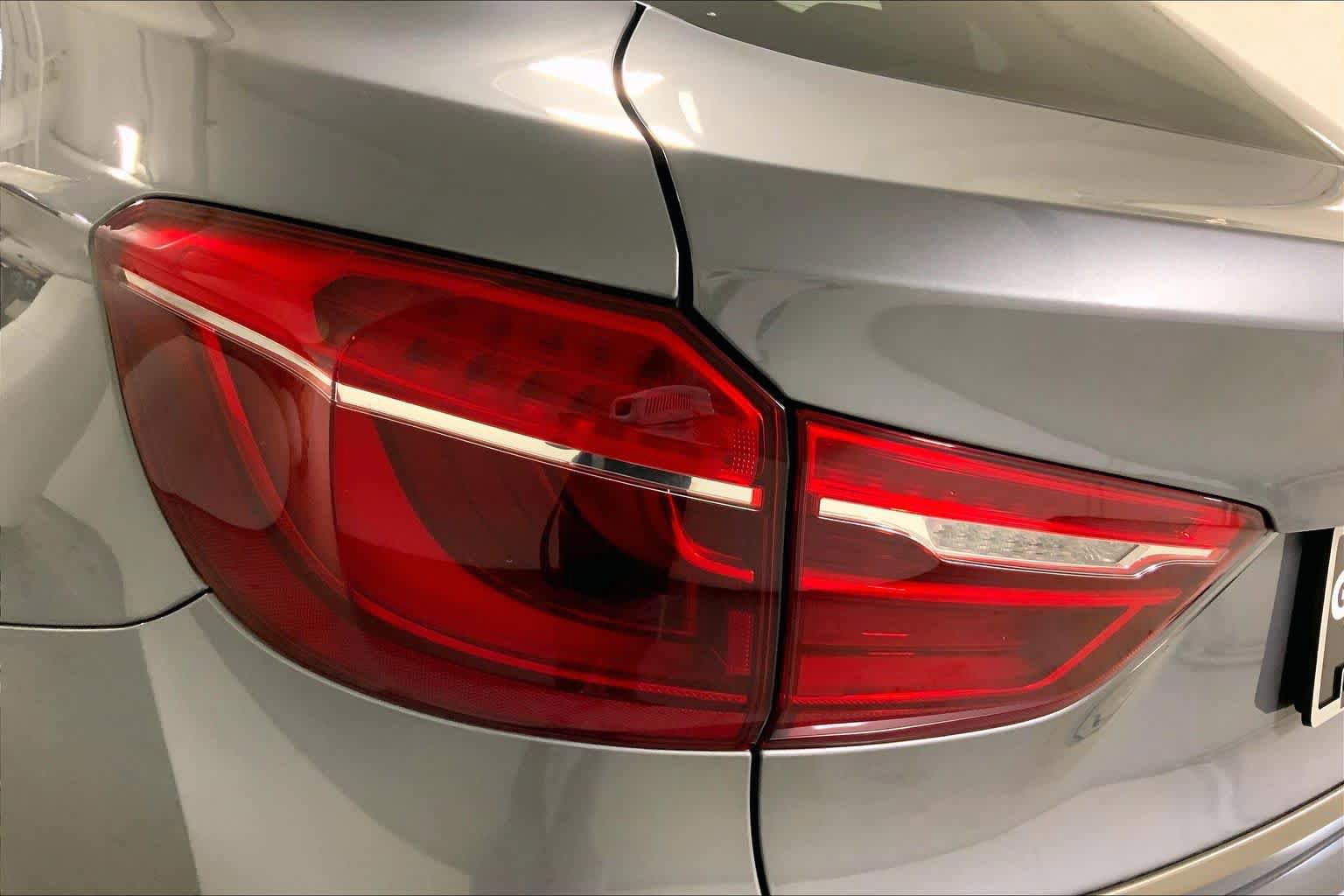 Used 2018 BMW X6 sDrive35i RWD image 28