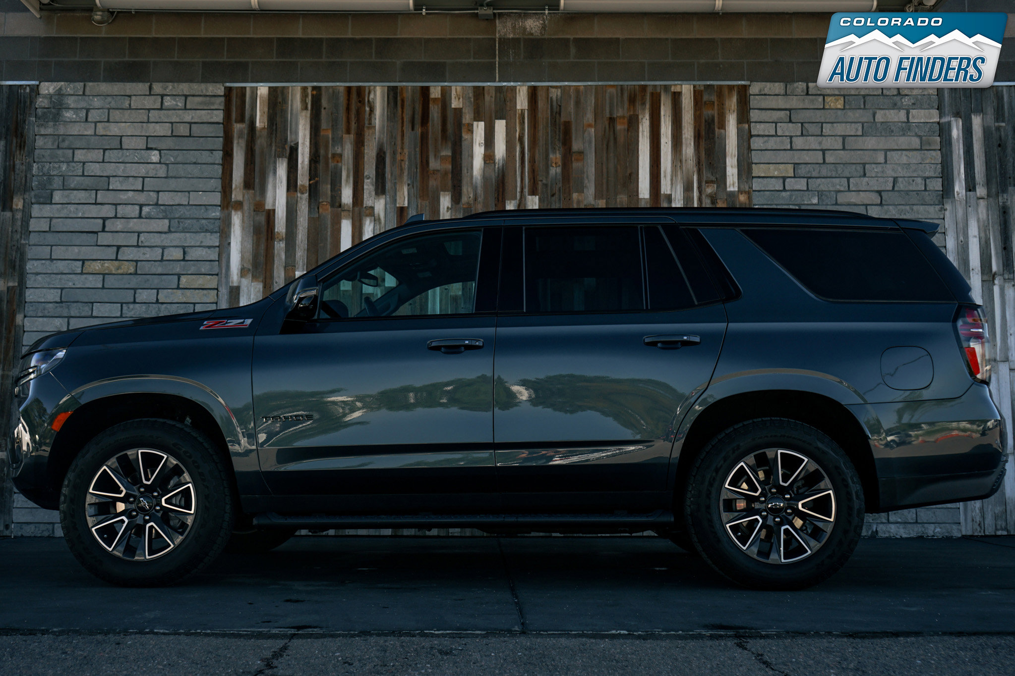 Used 2021 Chevrolet Tahoe Z71 w/ Z71 Signature Package image 2