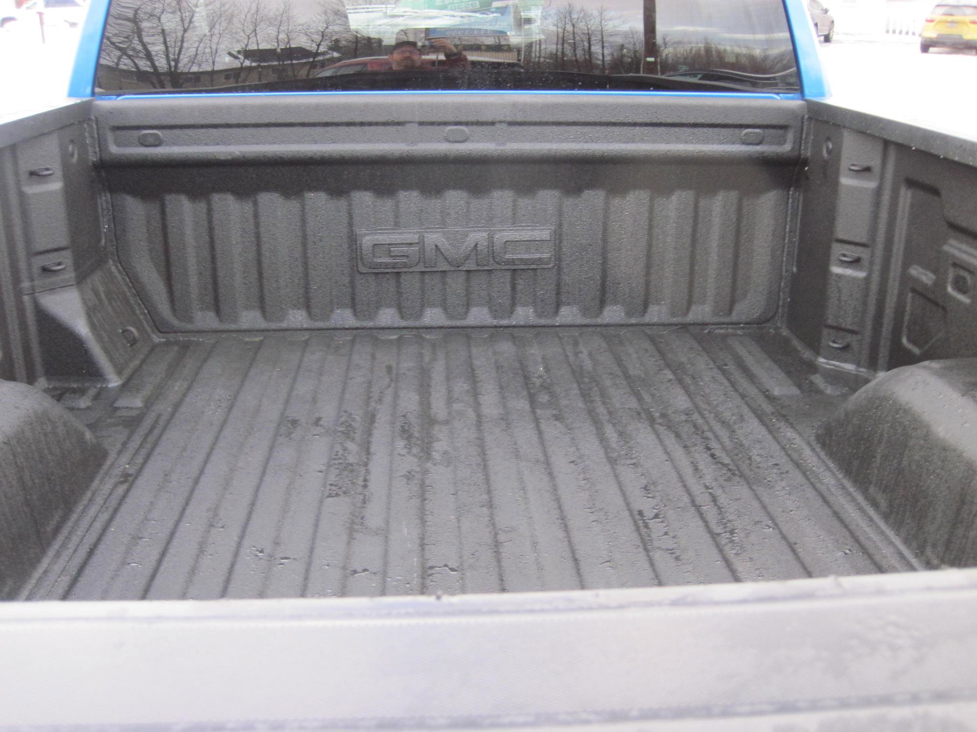 Used 2023 GMC Sierra 1500 Elevation image 5