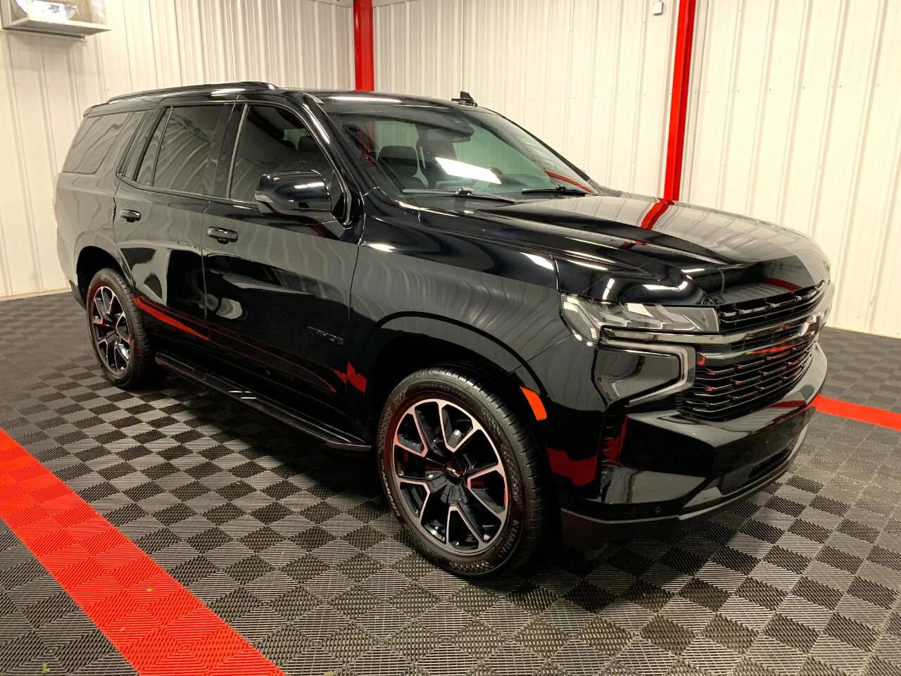 Used 2022 Chevrolet Tahoe RST w/ Luxury Package image 5