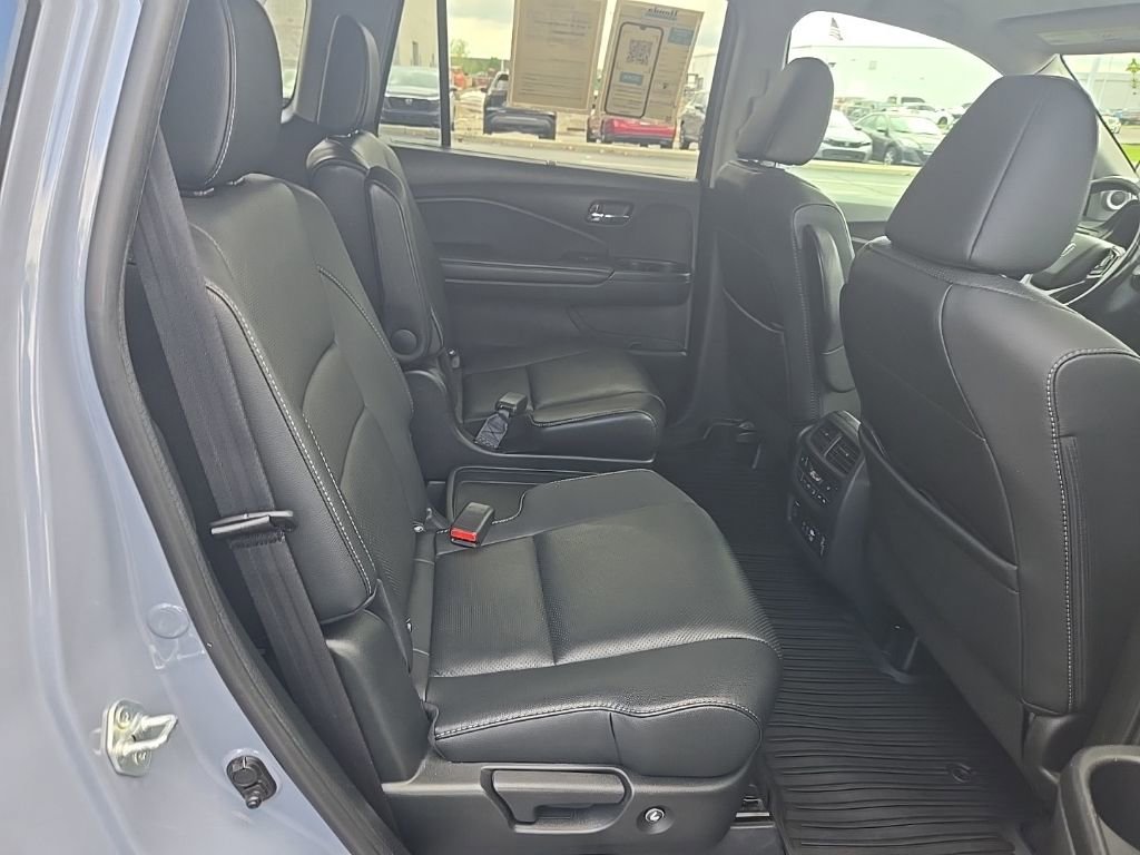 Used 2022 Honda Pilot Elite image 31