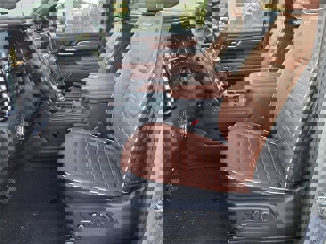 New 2026 GMC Sierra 2500 Denali Ultimate image 9