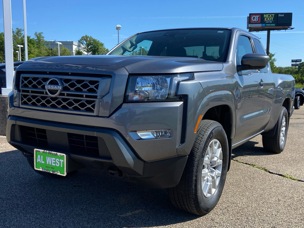 Used 2024 Nissan Frontier SV w/ SV Convenience Package AWD/4WD image 11
