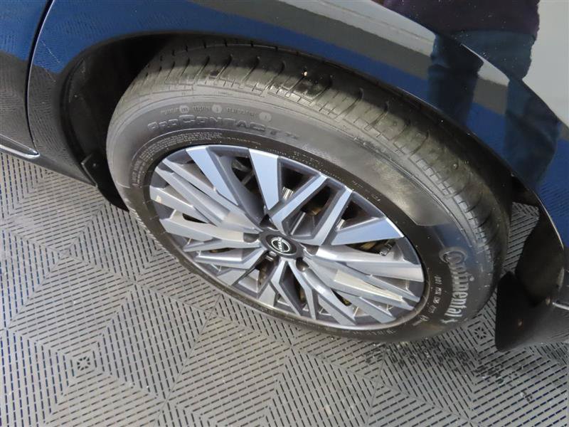 Used 2023 Nissan Altima 2.5 SV FWD image 7