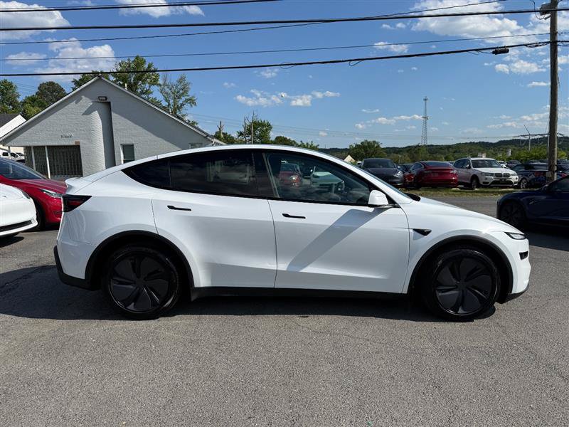 Used 2026 Tesla Model Y Long Range AWD/4WD image 6