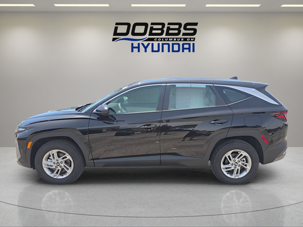 Used 2026 Hyundai Tucson SE AWD/4WD image 2