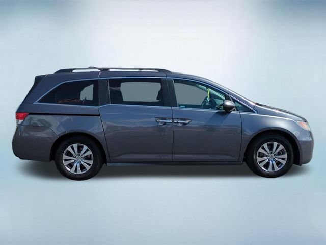 Used 2017 Honda Odyssey SE image 8