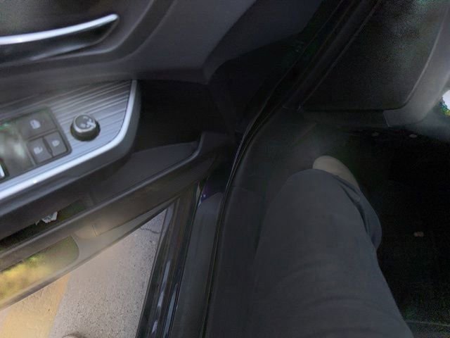 Used 2022 Toyota Sienna XSE image 9