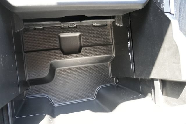 Used 2021 RAM 1500 4x4 Crew Cab image 40