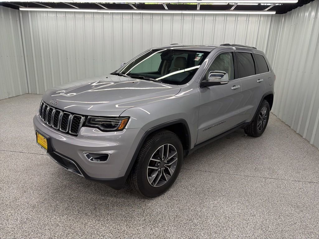 Used 2019 Jeep Grand Cherokee Limited w/ Luxury Group II RWD image 3