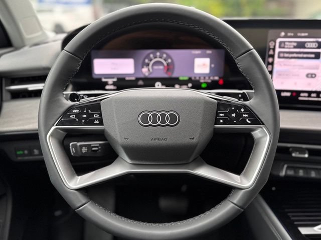 New 2026 Audi Q3 quattro 2.0T AWD/4WD image 17