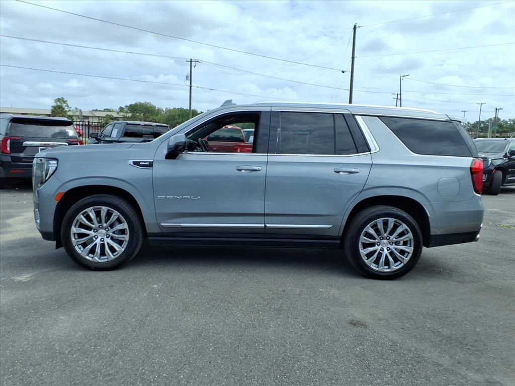 Used 2023 GMC Yukon Denali RWD image 4