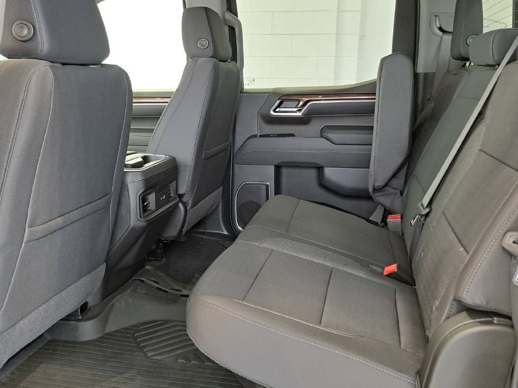 New 2026 Chevrolet Silverado 1500 LT w/ All Star Edition Plus AWD/4WD image 13