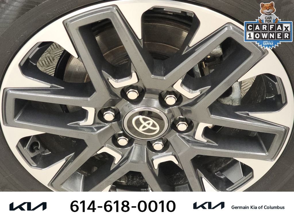 Used 2025 Toyota Tundra Limited image 13