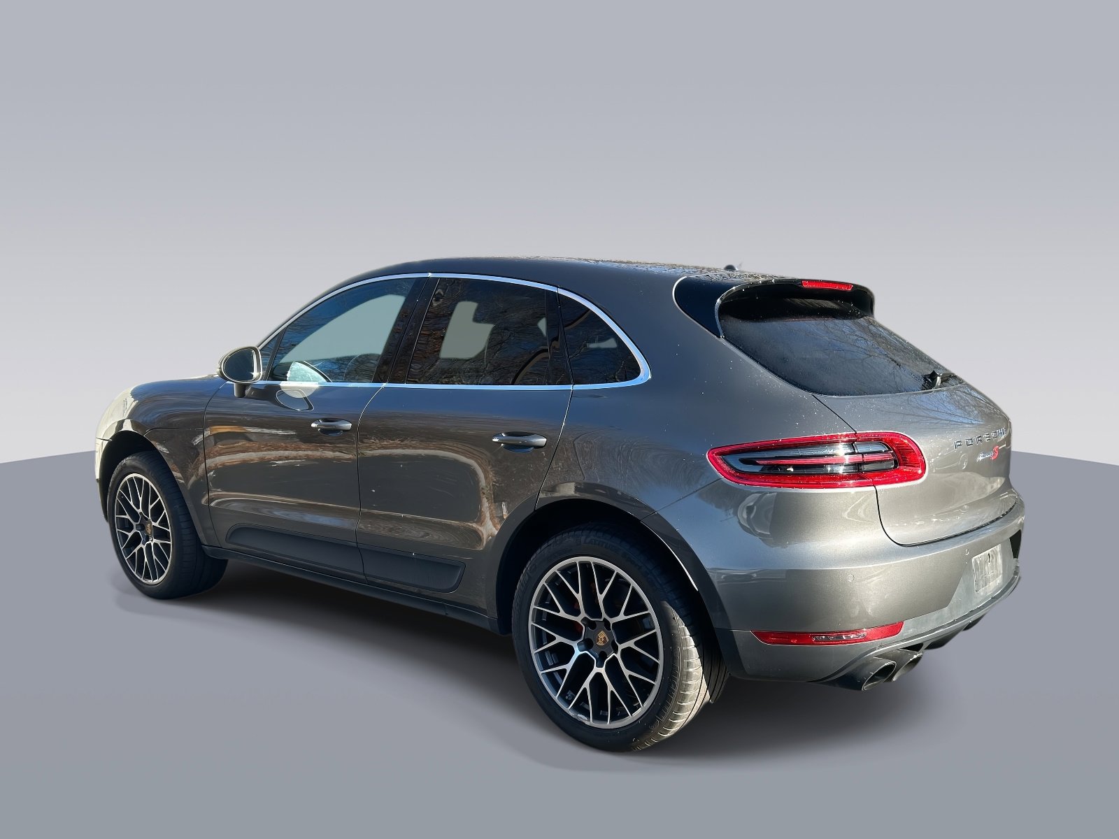 Used 2015 Porsche Macan S image 5