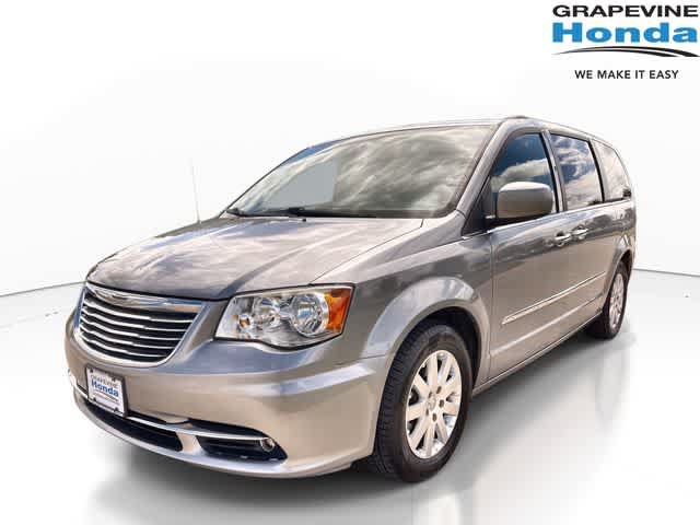 Used 2015 Chrysler Town & Country Touring w/ Driver Convenience Group FWD image 1