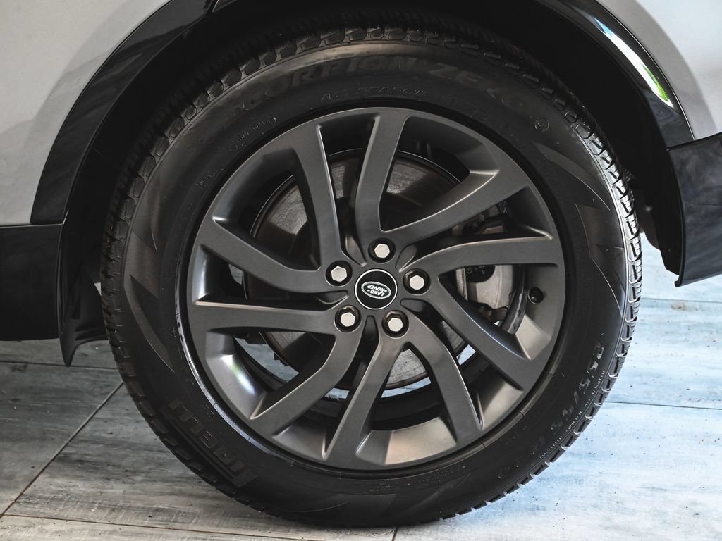 Used 2022 Land Rover Discovery S R-Dynamic AWD/4WD image 6