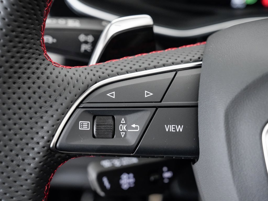 New 2025 Audi RS Q8 performance image 15