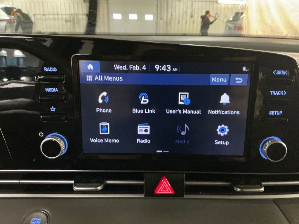 Used 2021 Hyundai Elantra SEL w/ Convenience + Premium Package image 22