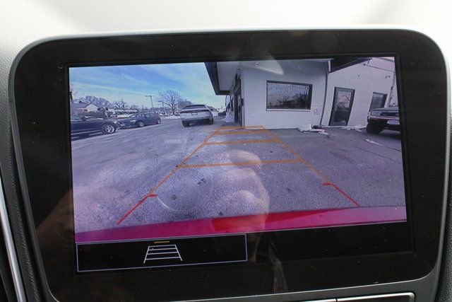 Used 2025 Chevrolet Malibu LT image 12