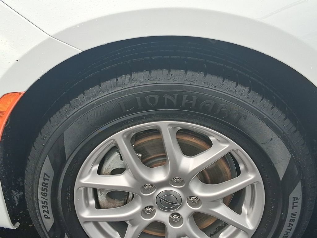 Used 2024 Chrysler Pacifica Touring-L image 12