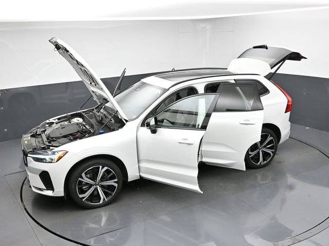 Used 2022 Volvo XC60 B6 R-Design w/ Protection Package Premier image 50