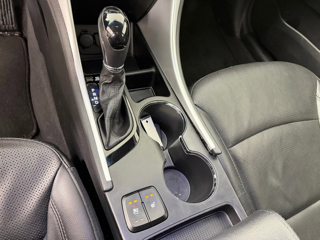Used 2014 Hyundai Sonata Limited w/ Technology Package 05 image 18