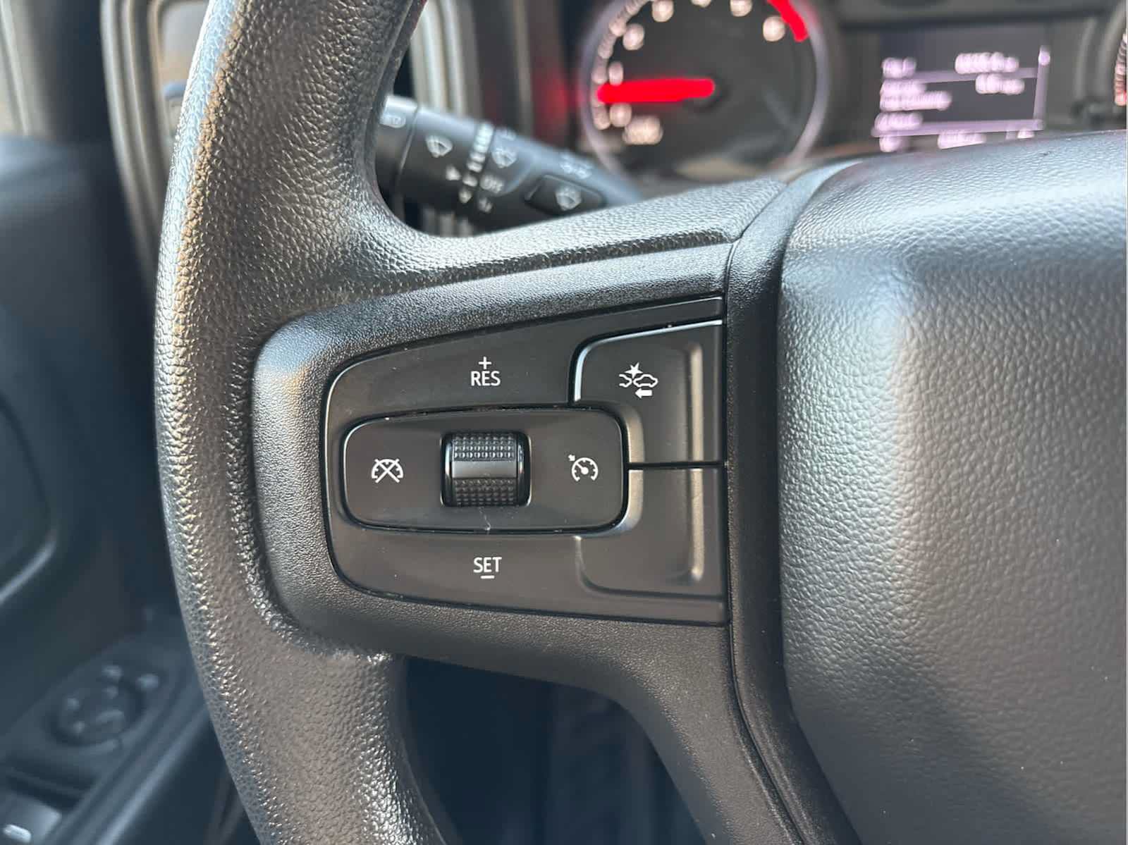 Used 2025 Chevrolet Silverado 2500 W/T RWD image 29