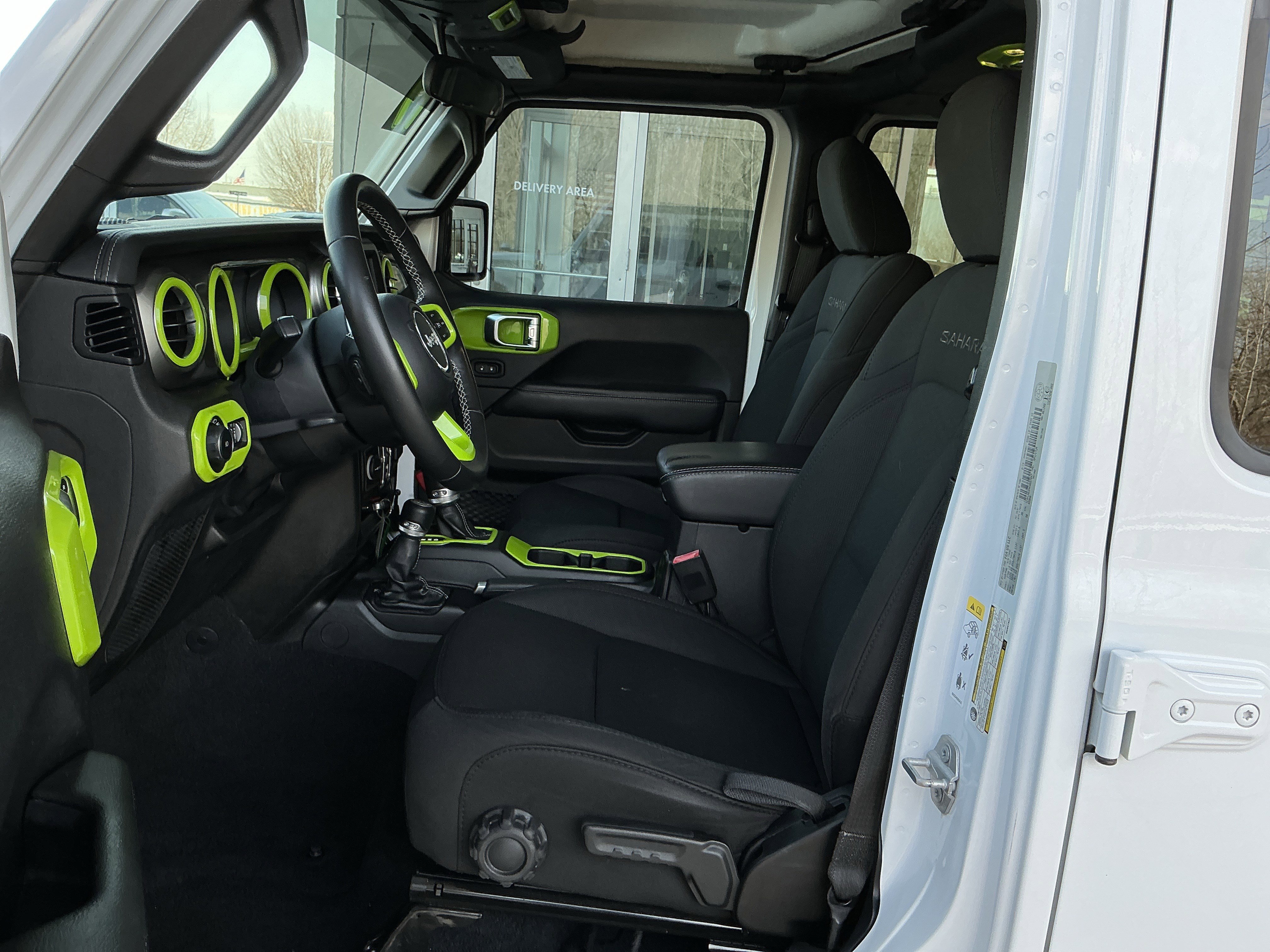 Used 2019 Jeep Wrangler Unlimited Sahara image 7