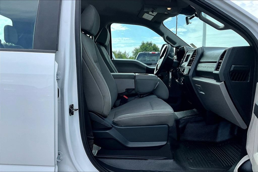 Used 2021 Ford F250 XL w/ Power Equipment Group AWD/4WD image 7
