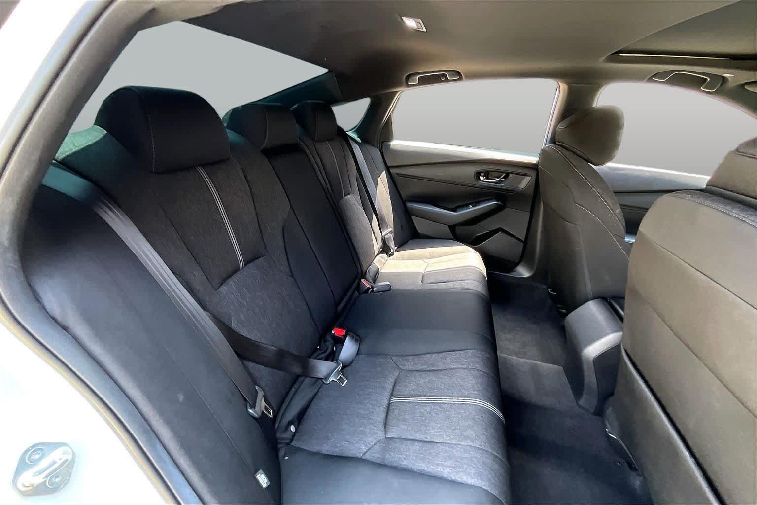 Used 2023 Honda Accord Sport image 40