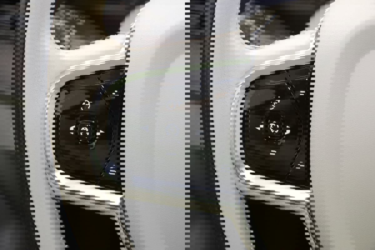 Used 2023 Volvo XC90 B6 Plus w/ Protection Package Premier image 36