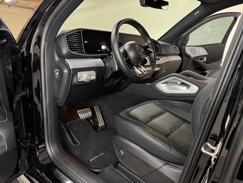 Used 2025 Mercedes-Benz GLE 53 AMG 4MATIC Coupe image 25