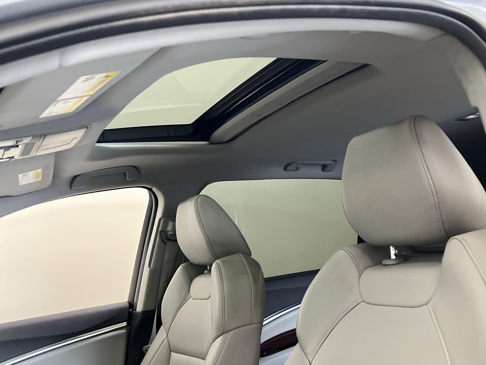Used 2019 Acura MDX SH-AWD image 23
