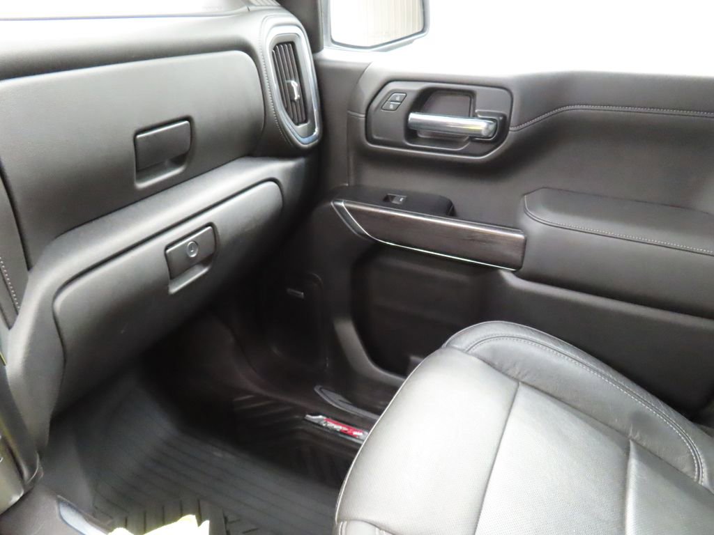 Used 2019 Chevrolet Silverado 1500 LTZ w/ LTZ Plus Package AWD/4WD image 26